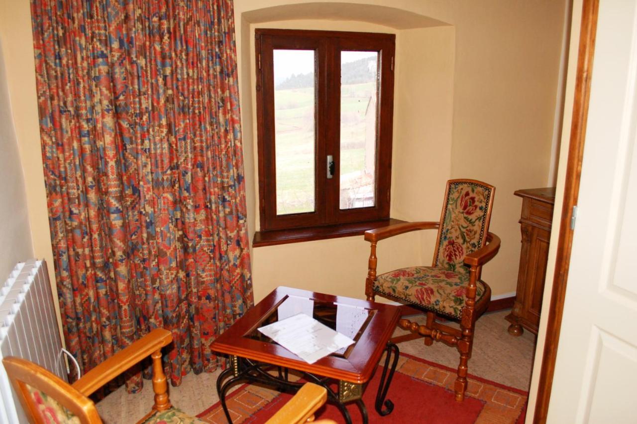 Bed and Breakfast Le Grand Trianon Saint-Didier-sur-Doulon Esterno foto
